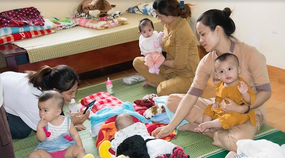 Orphan at the Buu Thang temple - Daklak